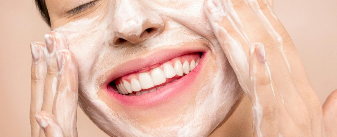 Simple PM Skincare Using Haruharu Wonder